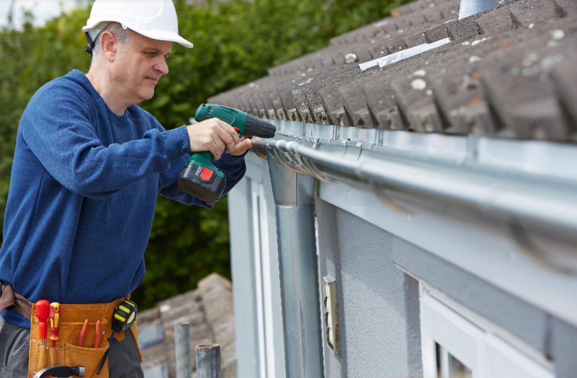 Why are My Gutters Sagging?